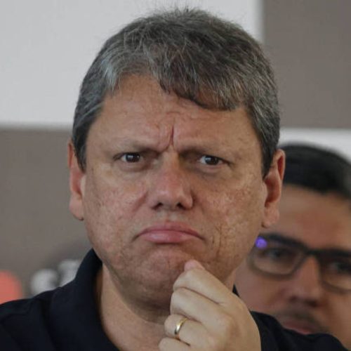Banqueiros e Faria Lima pressionam por ajuste fiscal duro e miram Tarcísio de Freitas como candidato ideal ao mercado