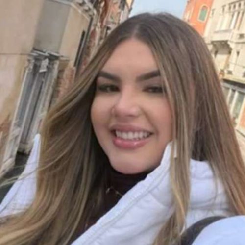 Estudante de medicina brasileira assassinada no Paraguai levou mais de 60 golpes de objetos cortantes, segundo a perícia