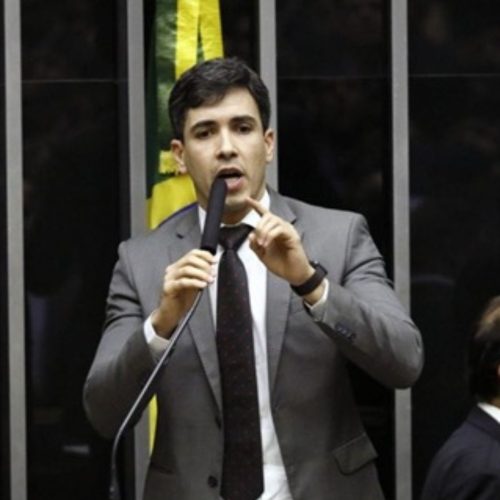 Deputado do partido Republicanos alvo de operação da PF atuava para blindar esquema de fraudes no INSS