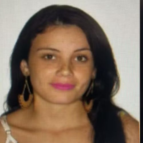 Jovem de 27 anos foi morta a tiros na manhã deste domingo (16/11)