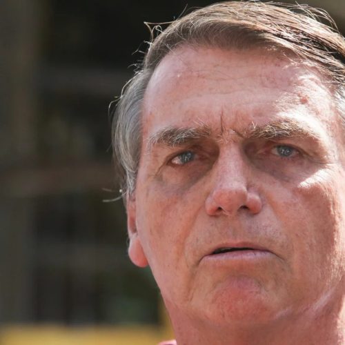 Defesa pede autorização para cirurgia urgente de Bolsonaro