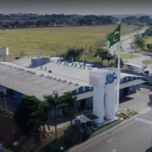 Anvisa determina recolhimento de lotes de sabão Ypê após detecção de bactéria nociva