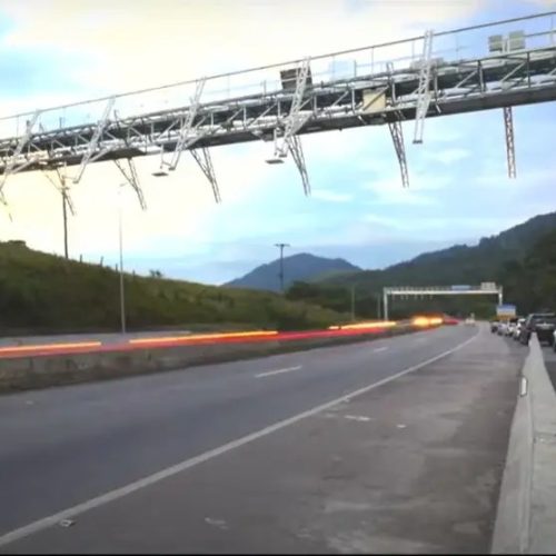Justiça suspende multa por não pagamento do pedágio Free Flow na Dutra