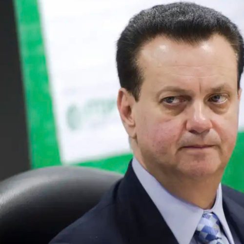 Gilberto Kassab diz que Bolsonaro seguirá inelegível e aponta Tarcísio como nome ideal da direita para 2026
