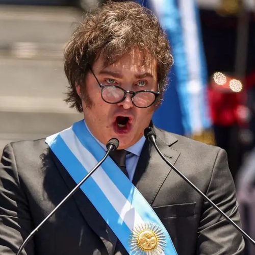 Argentina: política econômica de Javier Milei enfrenta nova crise cambial
