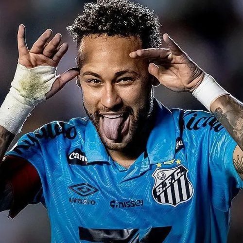 Neymar brilha com hat-trick e garante vitória do Santos sobre o Juventude