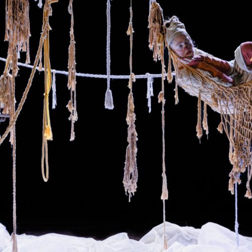 Porto Ferreira recebe espetáculo “Por um fio” e oficina de palhaçaria