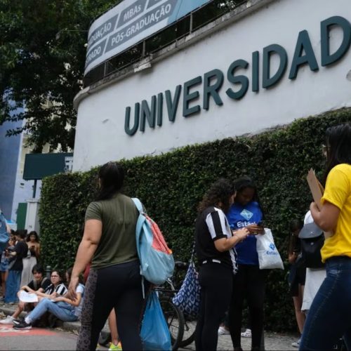 Fies abre 44 mil vagas e inscrições começam nesta terça-feira (14/07)