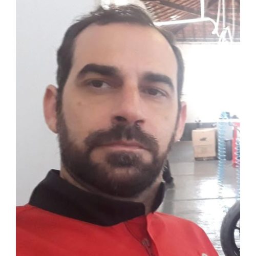 Motociclista de 46 anos morre após colidir com veículo no início da noite desta sexta-feira (13/03)