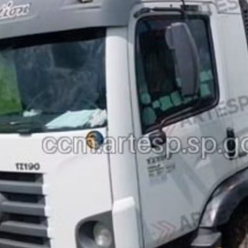 Motorista morre em grave acidente envolvendo dois caminhões no Km 244 da SP-330