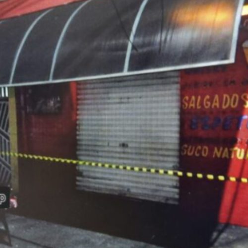 Homem de 40 anos é morto a tiros em frente a uma adega no interior de SP