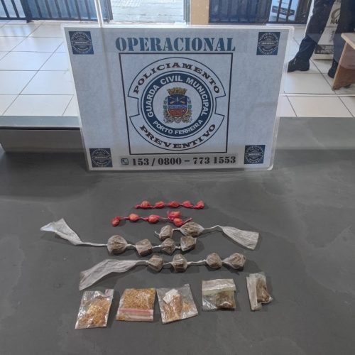 GCM prende homem em flagrante por tráfico de drogas no Jardim Esperança em Porto Ferreira