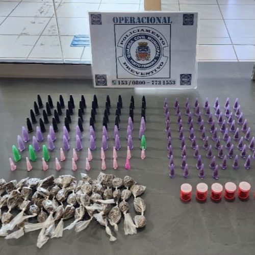 GCM apreende drogas após perseguição no bairro Porto Bello II em Porto Ferreira