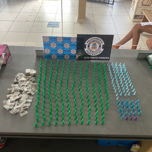 GCM apreende drogas no bairro Jd. Esperança em Porto Ferreira