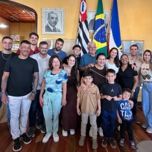 Porto Ferreira homenageia empresários e ceramistas em fim de semana de celebrações