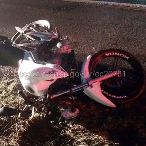 Motociclista morre após ser atingida por van na Rodovia Anhanguera, em Araras