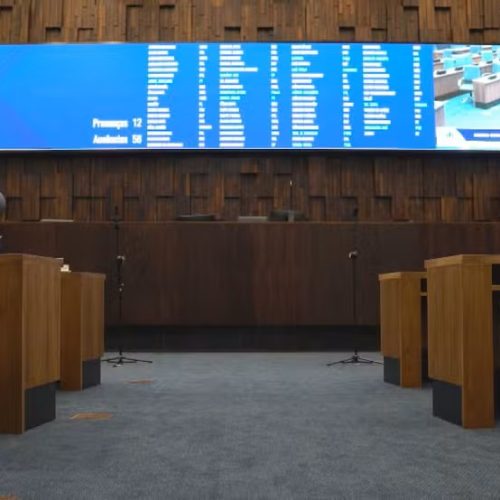 Alerj exonera mais de 200 servidores e investiga cargos fantasmas