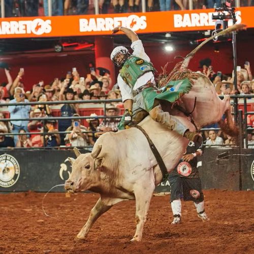 Peão do Paraná surpreende favoritos e conquista título do Rodeio Internacional de Barretos 2026