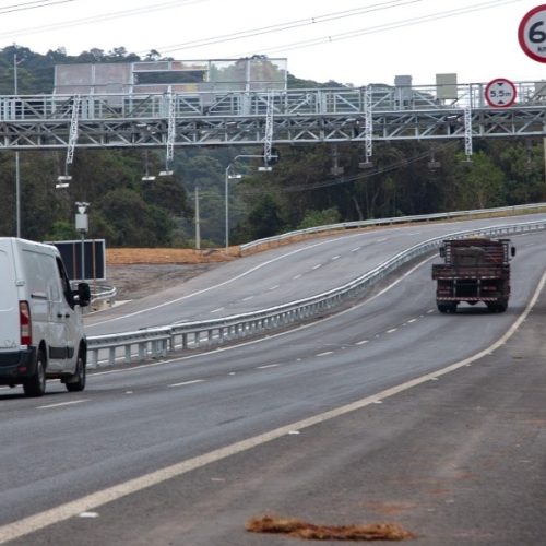 Pedágio Free flow autorizado pelo governo de SP faz moradores de São Roque gastarem até R$ 2 mil por mês