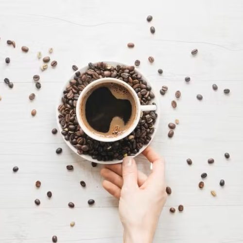 Do gole à disposição: o que acontece no seu corpo minutos após beber café