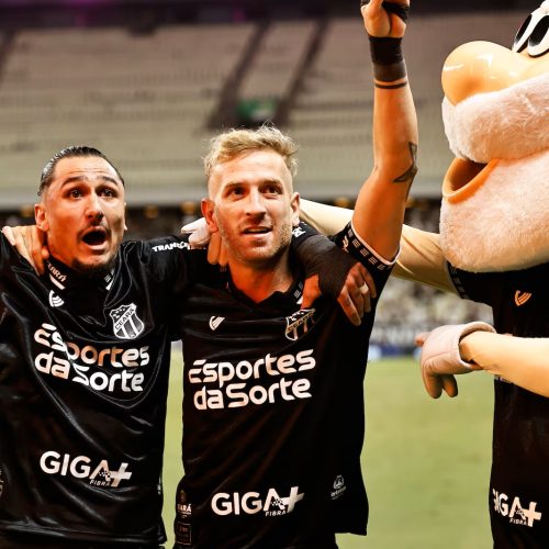 Santos acerta duas vezes a trave, mas é goleado pelo Ceará