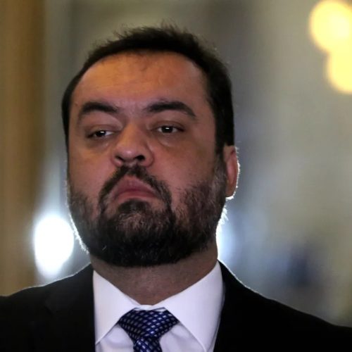 Polícia Federal faz ação em endereços ligados à Cláudio Castro, ex-governado do RJ