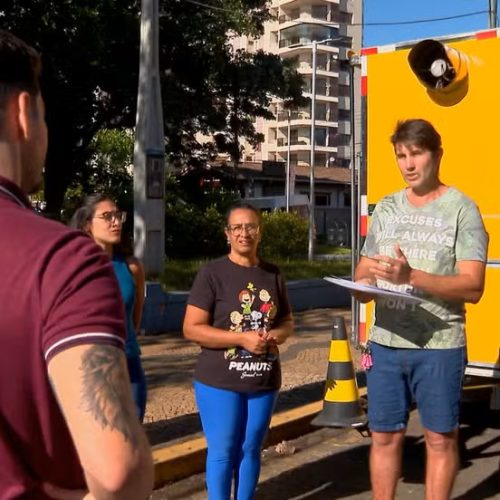 Retirada de trailers em praça gera incerteza entre comerciantes no interior de SP