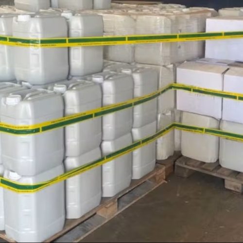 Mais de 5 mil litros de fertilizantes irregulares são apreendidos no noroeste de SP