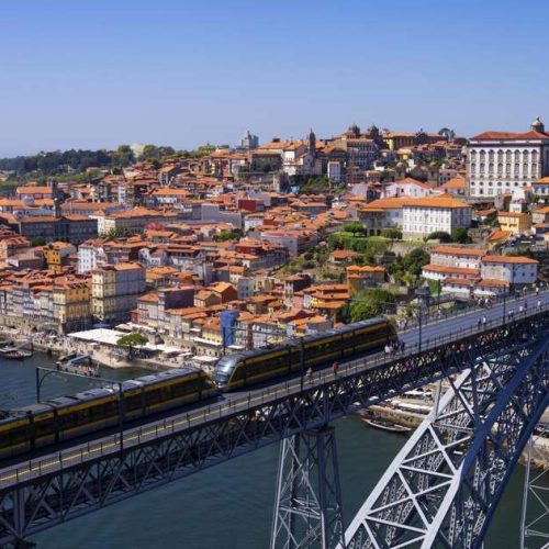 Carteira de motorista brasileira passa a valer em Portugal