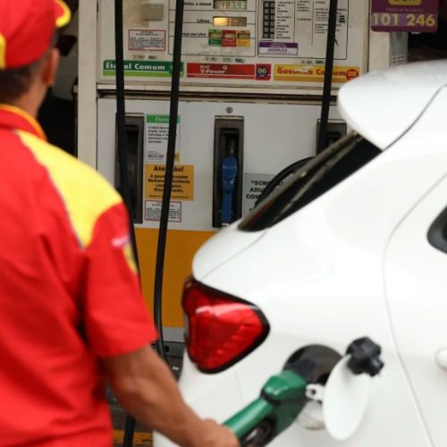 ANP cria canal para denunciar postos de combustíveis que estejam praticando preços abusivos