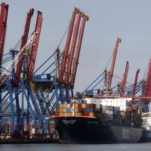 Governo Federal aumenta imposto de importação sobre 1.200 produtos e gera reação no setor de tecnologia