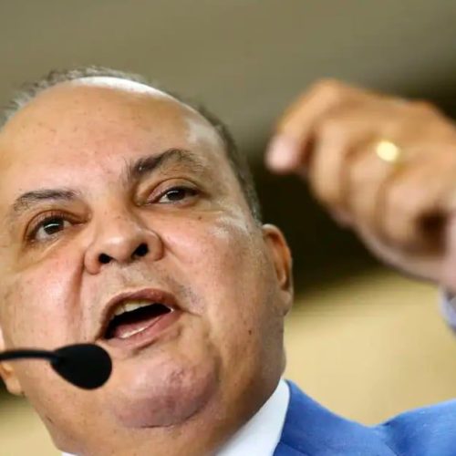 Câmara do DF arquiva pedido de impeachment contra Ibaneis