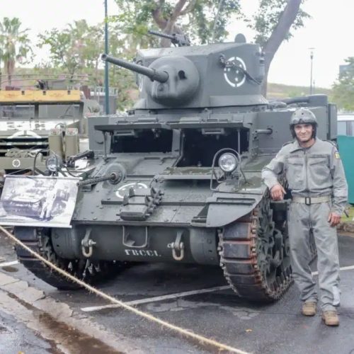 Viaturas da segunda guerra são destaque em exposição gratuita em shopping de Campinas