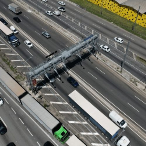 Suspensão de multas por free flow começa nesta terça e segue até novembro