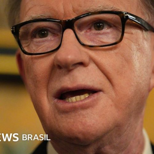 Ex-embaixador do Reino Unido deixa partido trabalhista em razão de suas ligações com o criminoso sexual Epstein