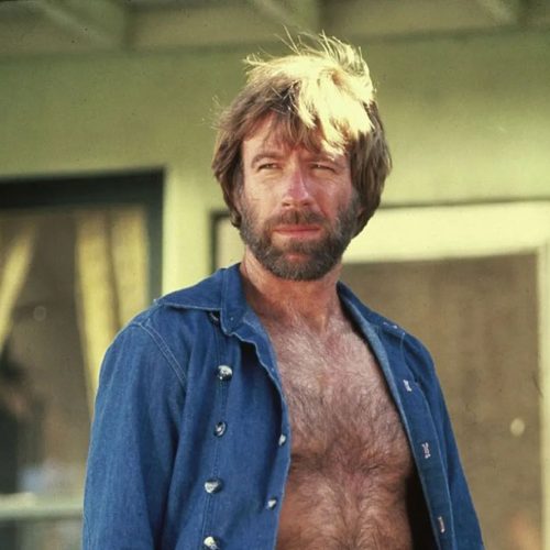 Morre Chuck Norris, ícone do cinema de ação, aos 86 anos