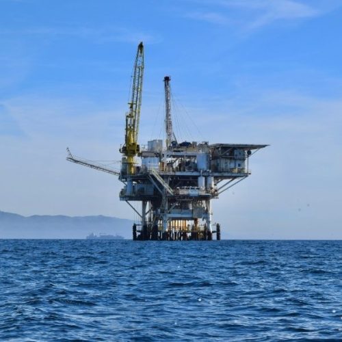 Guerra no Irã pressiona agro brasileiro e eleva alerta sobre petróleo