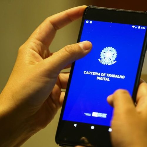 Brasil registra menor desemprego da história em 2025