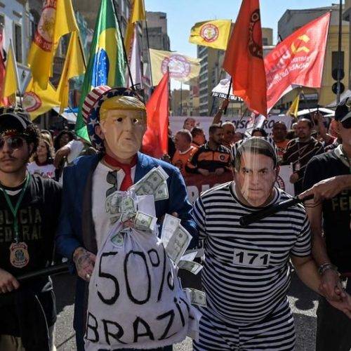 Brasileiros estão entre os que mais aprovam políticas de Trump