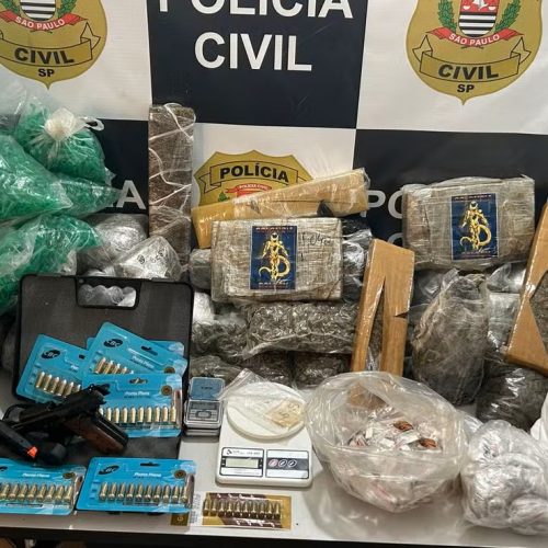Jovem é preso com mais de 51 kg de drogas, arma e munições no interior de SP