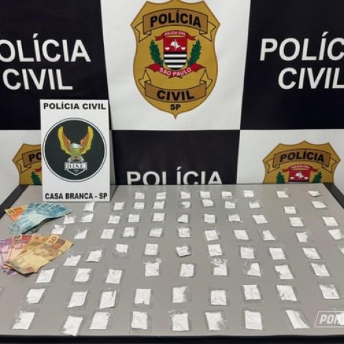 Polícia prende dois suspeitos por tráfico em Santa Cruz das Palmeiras