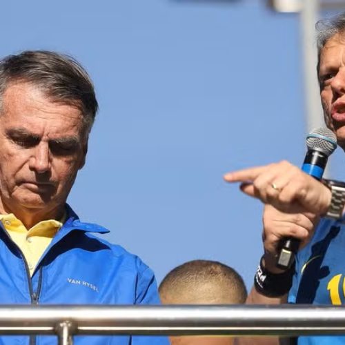 Tarcísio cancela visita a Bolsonaro após desgaste com família do ex-presidente
