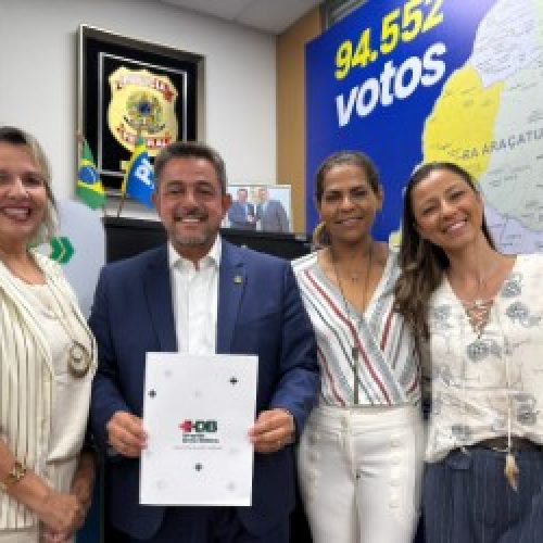 Deputado Danilo Balas reforça apoio ao Hospital Dona Balbina em Porto Ferreira