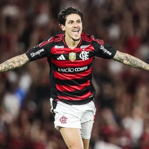 Flamengo massacra Vitória por 8 a 0 e registra maior goleada da era dos pontos corridos
