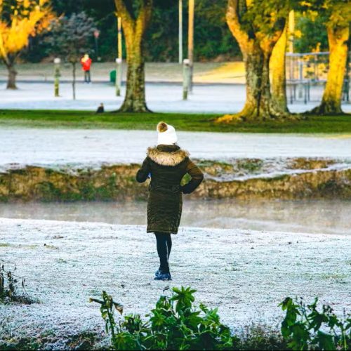 Inverno de 2026 começa com frio intenso e previsão de mudanças no clima em todo o país