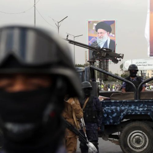 Trump tenta recuar após tensão com Irã, que nega qualquer negociação