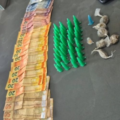 Polícia militar prende homem suspeito de tráfico de drogas em Porto Ferreira