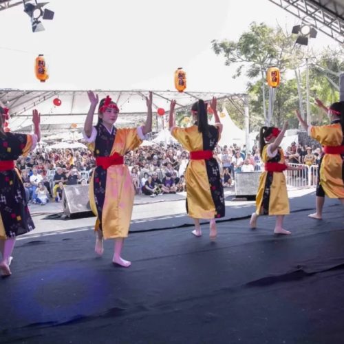 Mostra Japão celebra cultura nipônica com gastronomia, cosplay e shows em Ribeirão Preto
