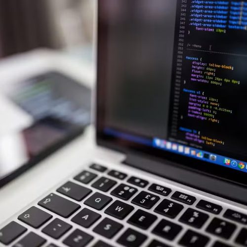 USP de São Carlos abre 320 vagas para curso online de ciência de dados com opção de bolsa