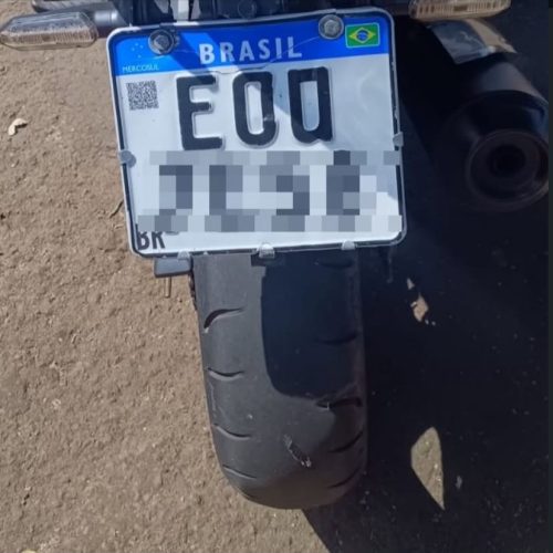 Polícia Militar apreende motocicleta com placa adulterada durante operação